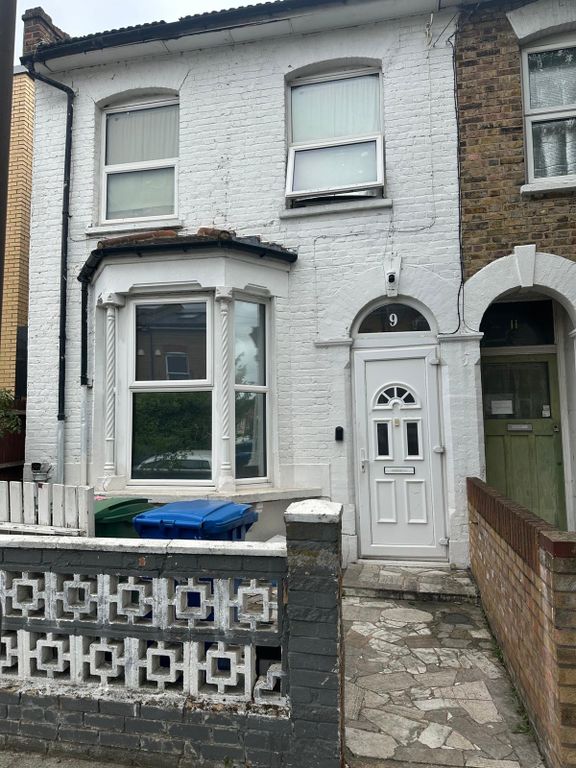 Property photo 1 of 1
