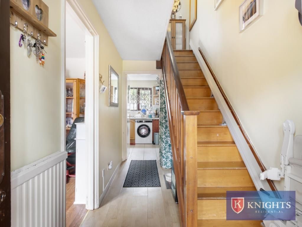 Property photo 3 of 18