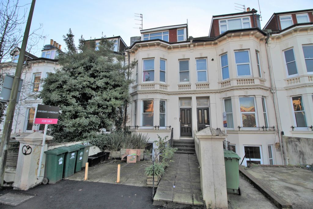 Property photo 1 of 9 23