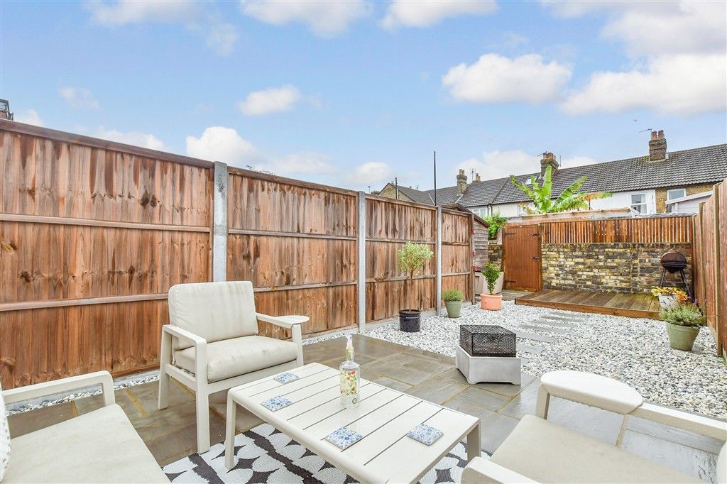 Property photo 2 of 15 External Feature