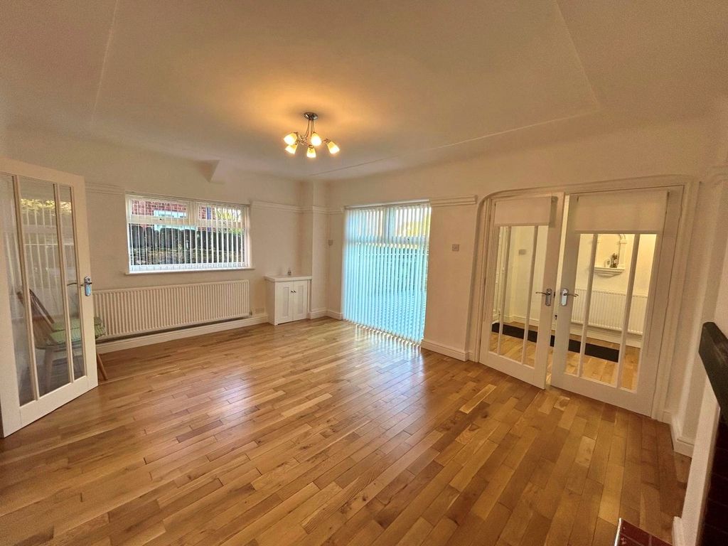 Property photo 3 of 15 Picture No. 16