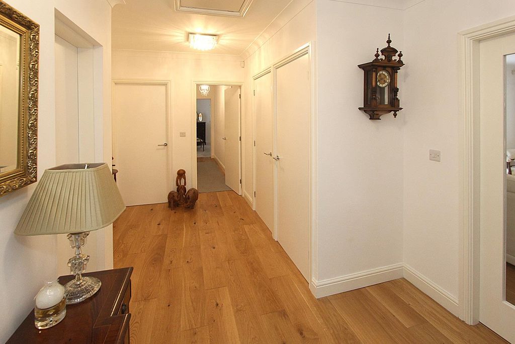 Property photo 2 of 15 Hallway