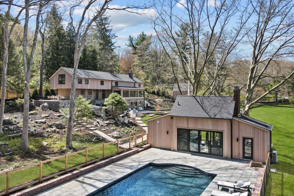 Property photo 3 of 42 <Alttext/>