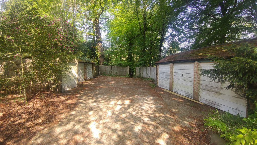 Property photo 3 of 21