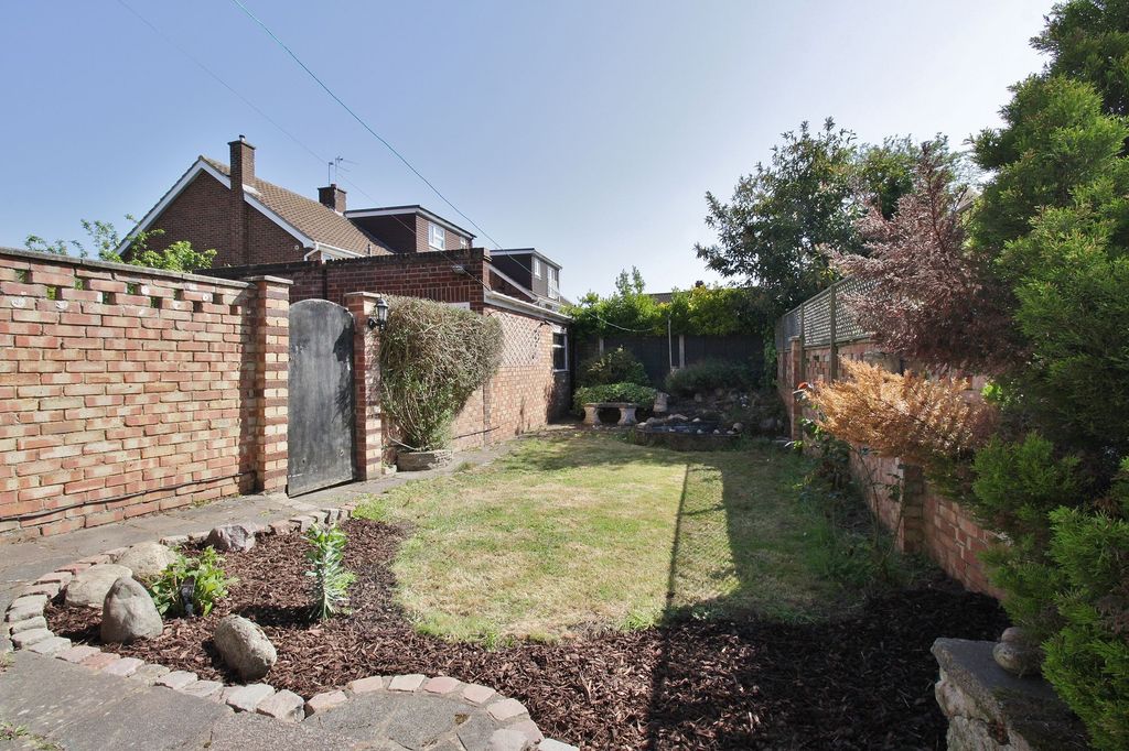 Property photo 3 of 10