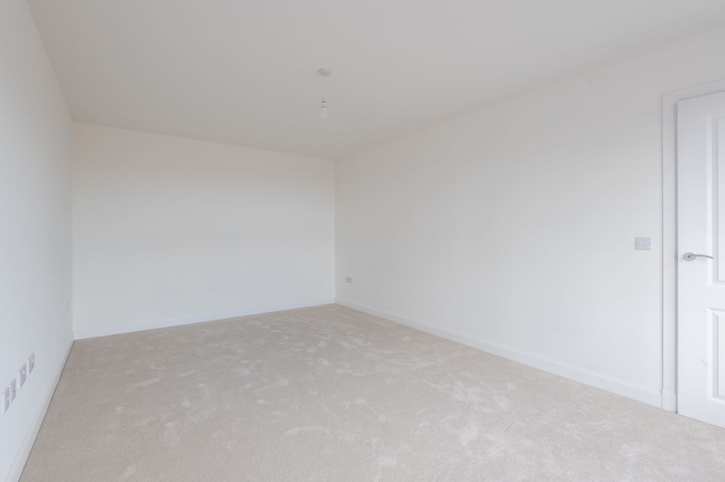 Property photo 3 of 29
