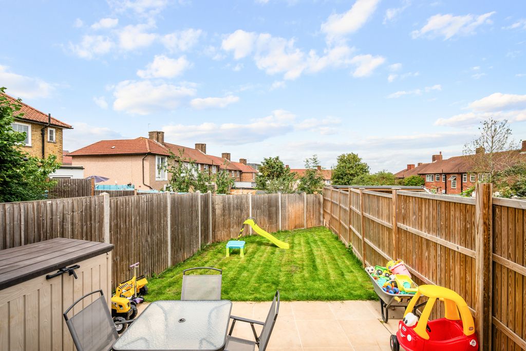Property photo 3 of 16 Picture No. 09