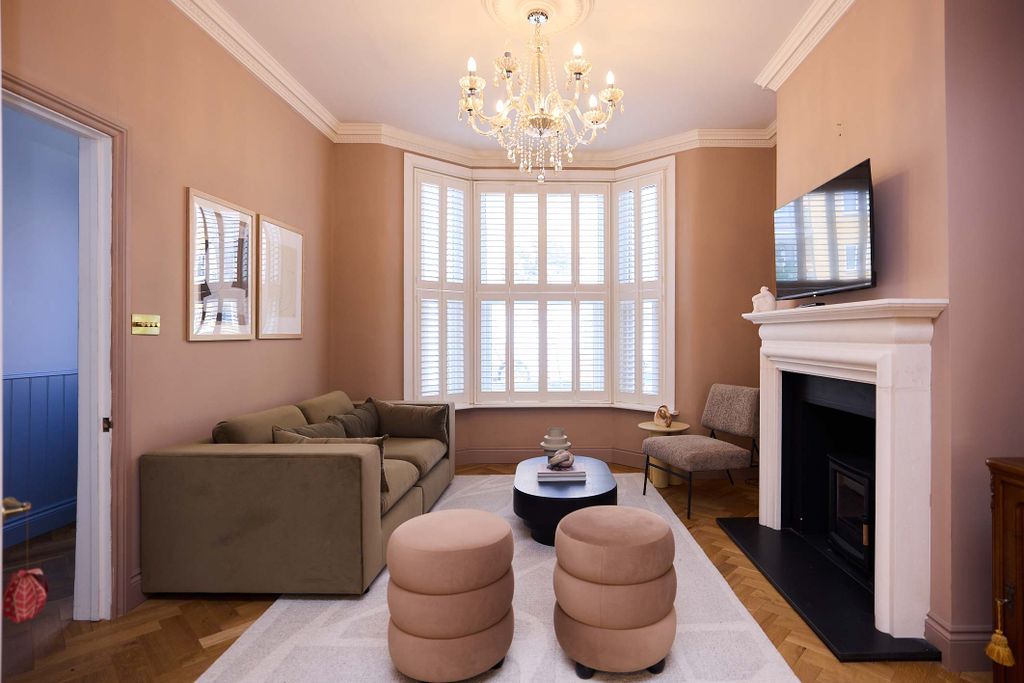 Property photo 1 of 10 B34Izx0Ejuuyk0F62Fpa.Jpg
