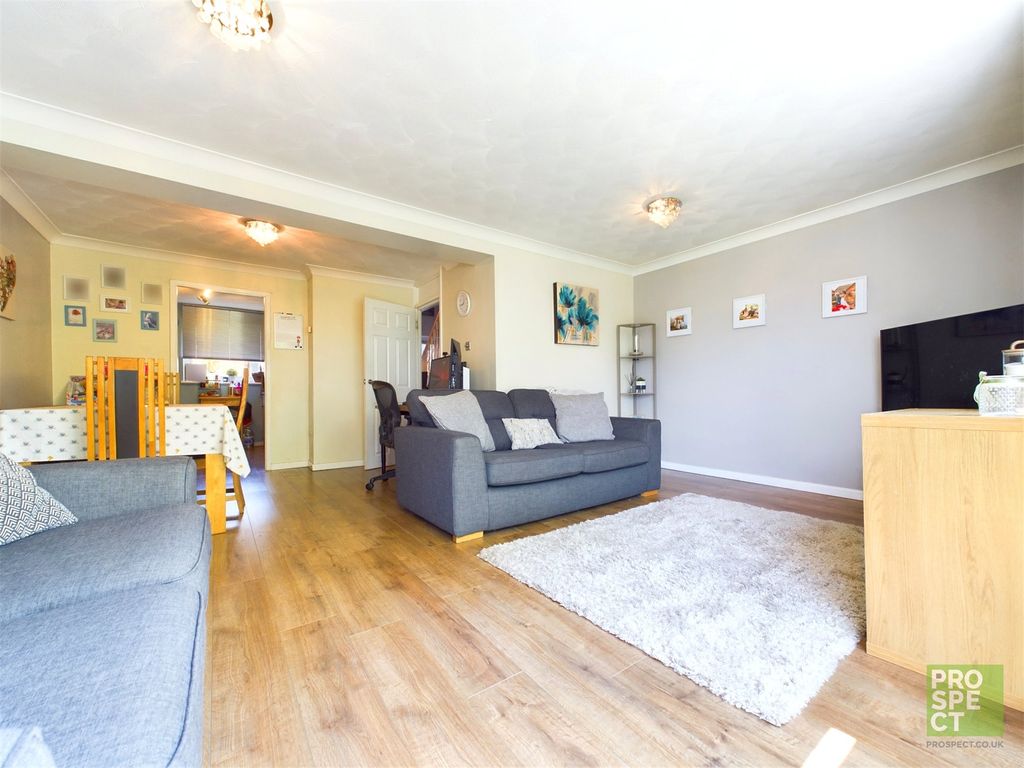 Property photo 3 of 7 Picture No. 05