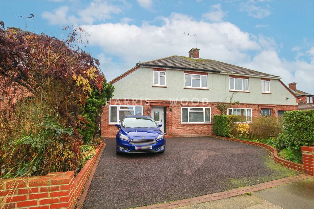 Property photo 1 of 17 Picture No. 28