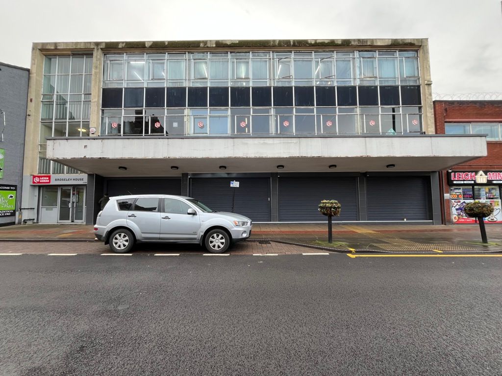 Property photo 2 of 10 Photo 11