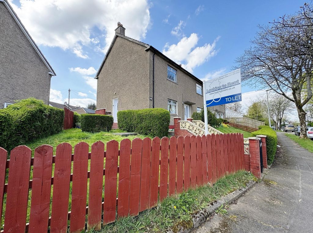 Property photo 2 of 25