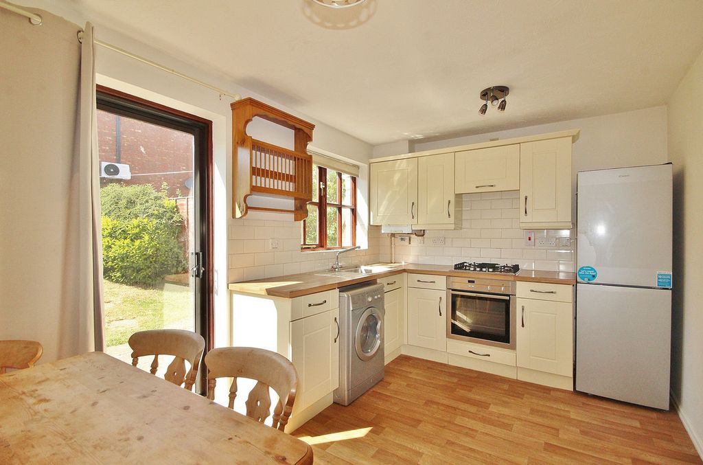 Property photo 3 of 14