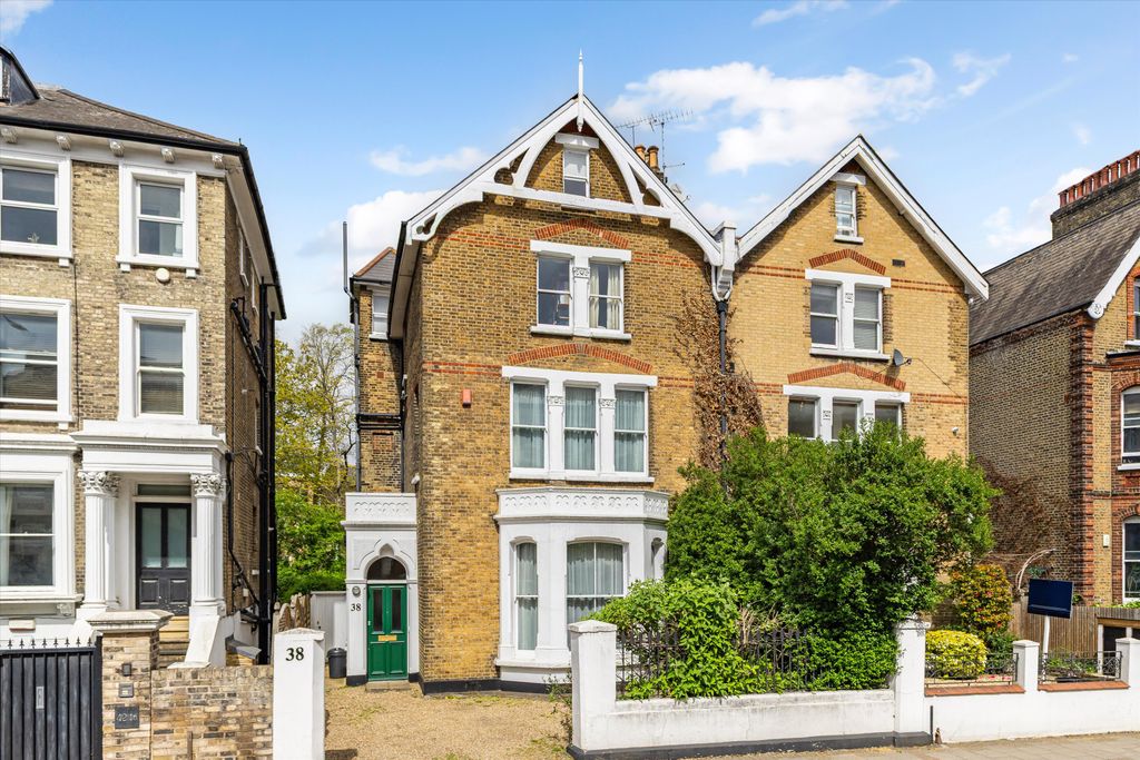 Property photo 1 of 20 Image