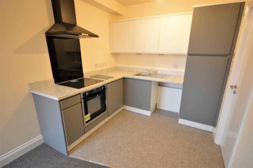 Property photo 3 of 6