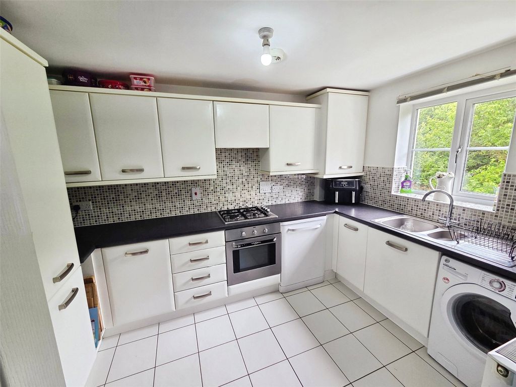 Property photo 3 of 12 Picture No. 06