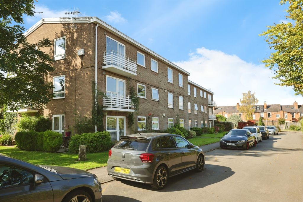 Property photo 1 of 11 View