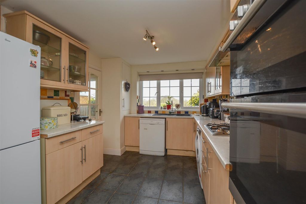 Property photo 3 of 15 Dsc_0886.Jpg