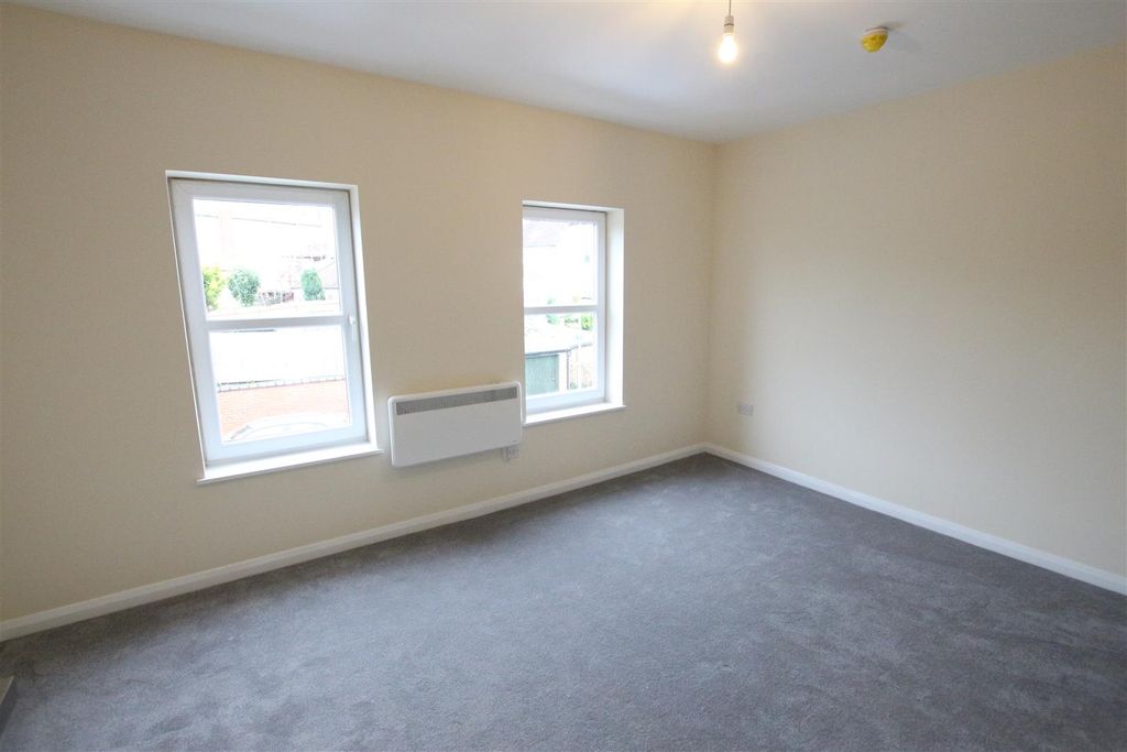 Property photo 2 of 8 Img_7836.Jpg