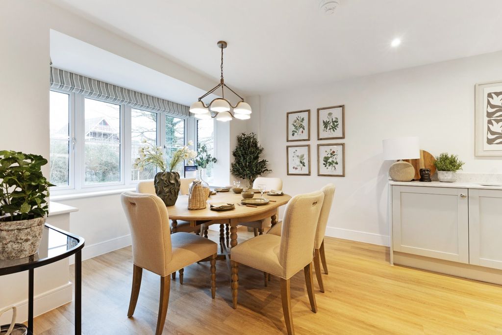 Property photo 3 of 12 The Heyshott