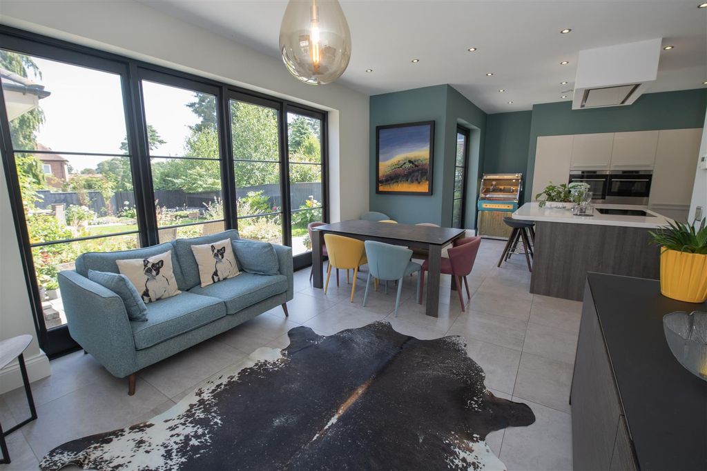 Property photo 3 of 74 Gallowslane022.Jpeg
