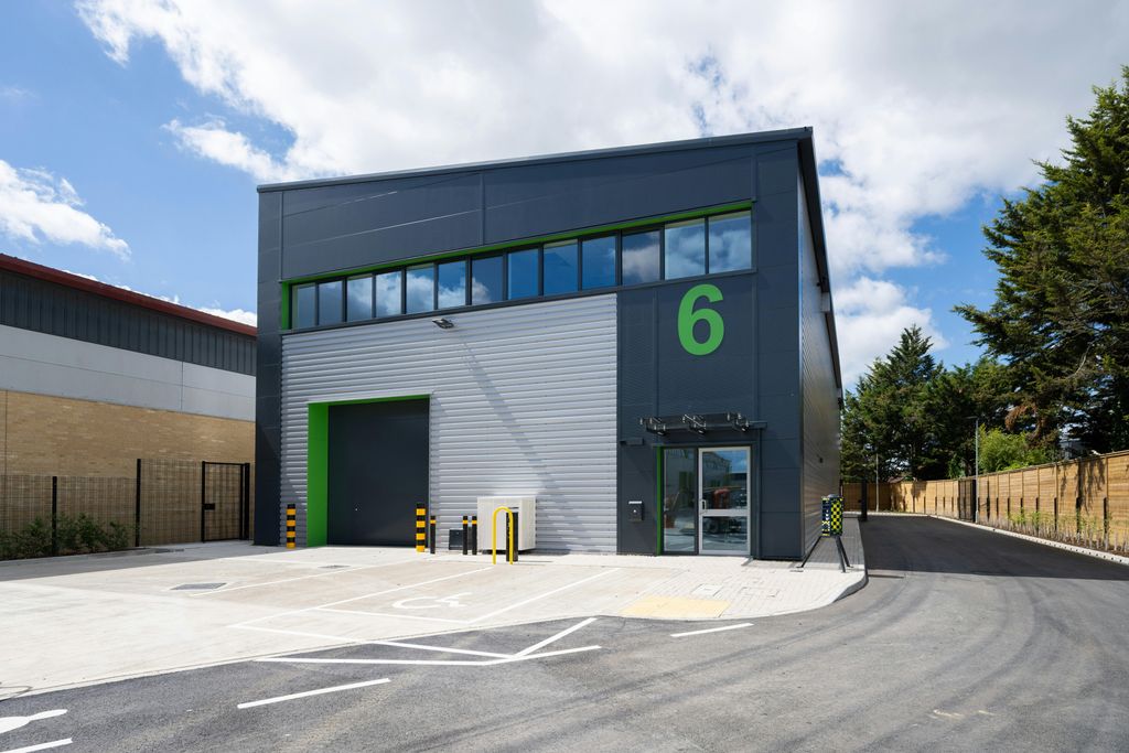 Property photo 3 of 7 Metroplex9.Jpg