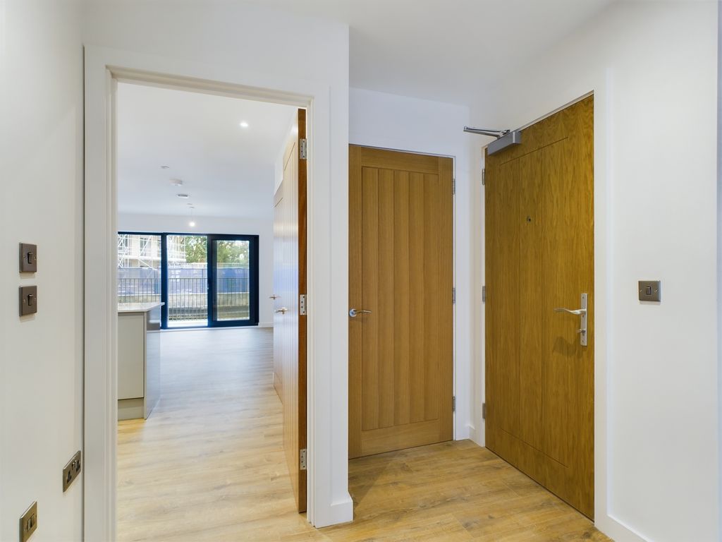 Property photo 2 of 22