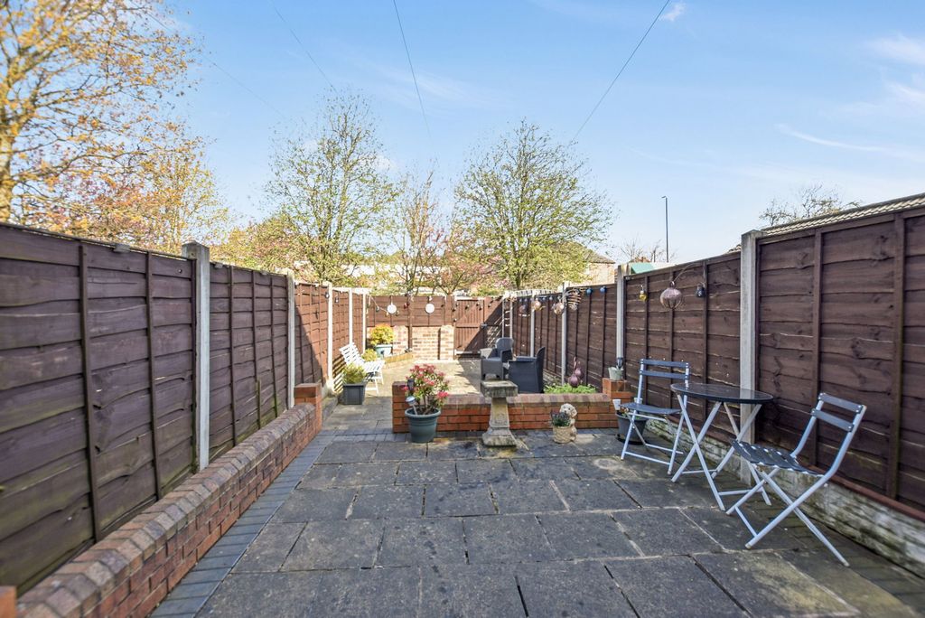 Property photo 3 of 13