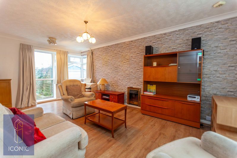 Property photo 2 of 13 Photo 12