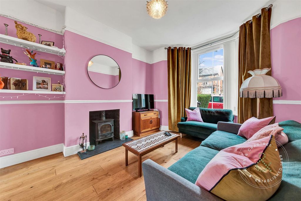 Property photo 3 of 31 Romilly-Crescent-16.Jpg
