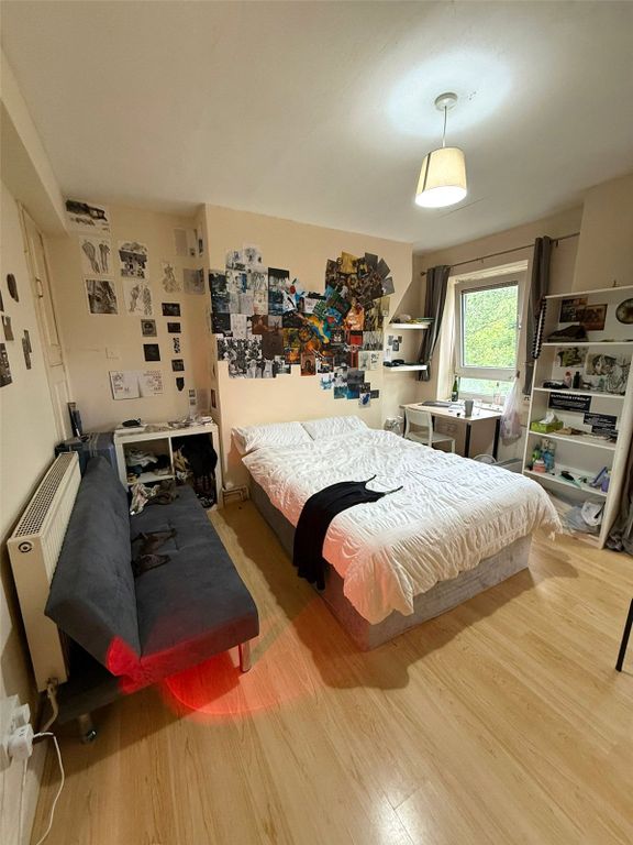 Property photo 2 of 10 Picture No. 03