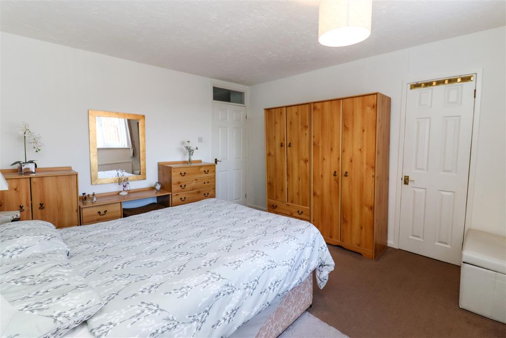 Property photo 3 of 19 Img_5490.Jpg