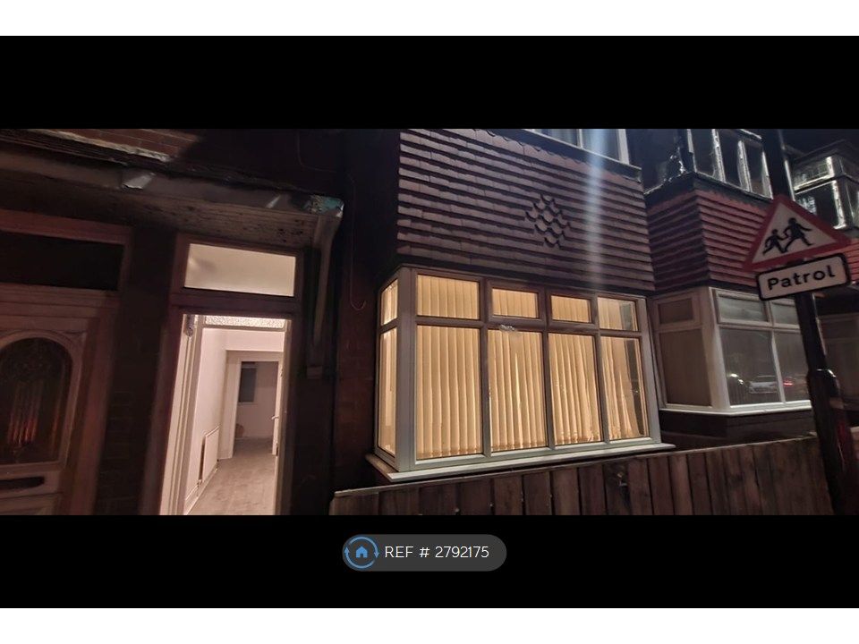 Property photo 1 of 7 Front View