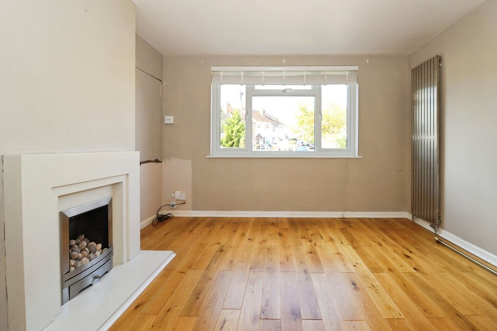 Property photo 3 of 16 Pbox-Img.Jpg