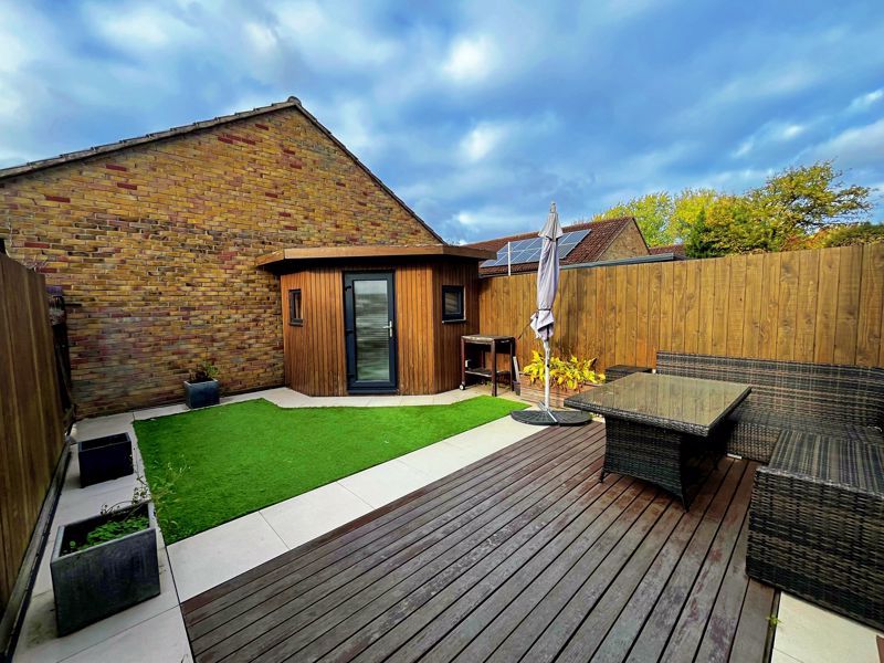 Property photo 3 of 16 Photo 5