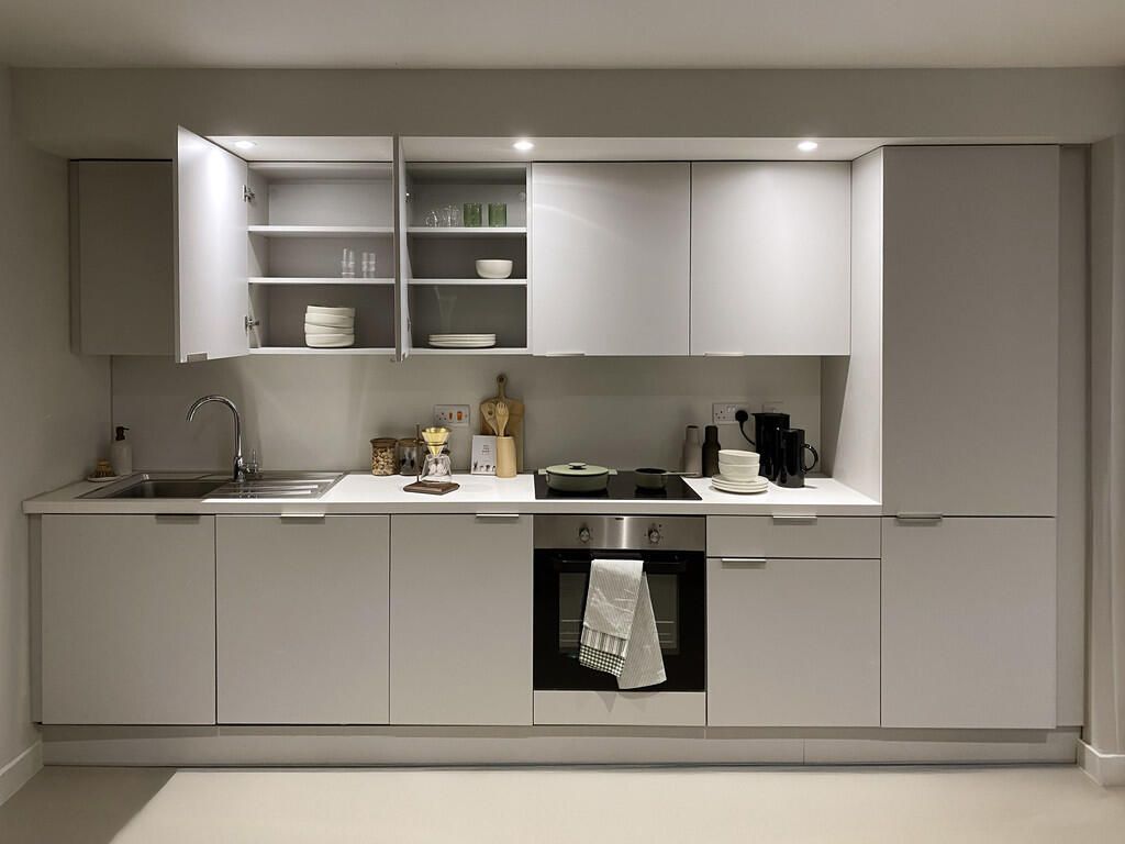 Property photo 1 of 4 2 Bed Flat To Rent Cambridge Court, Wallington Sm6