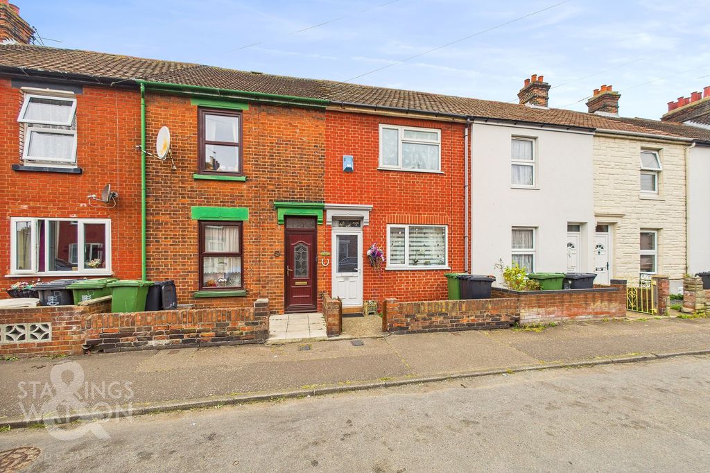 Property photo 1 of 16