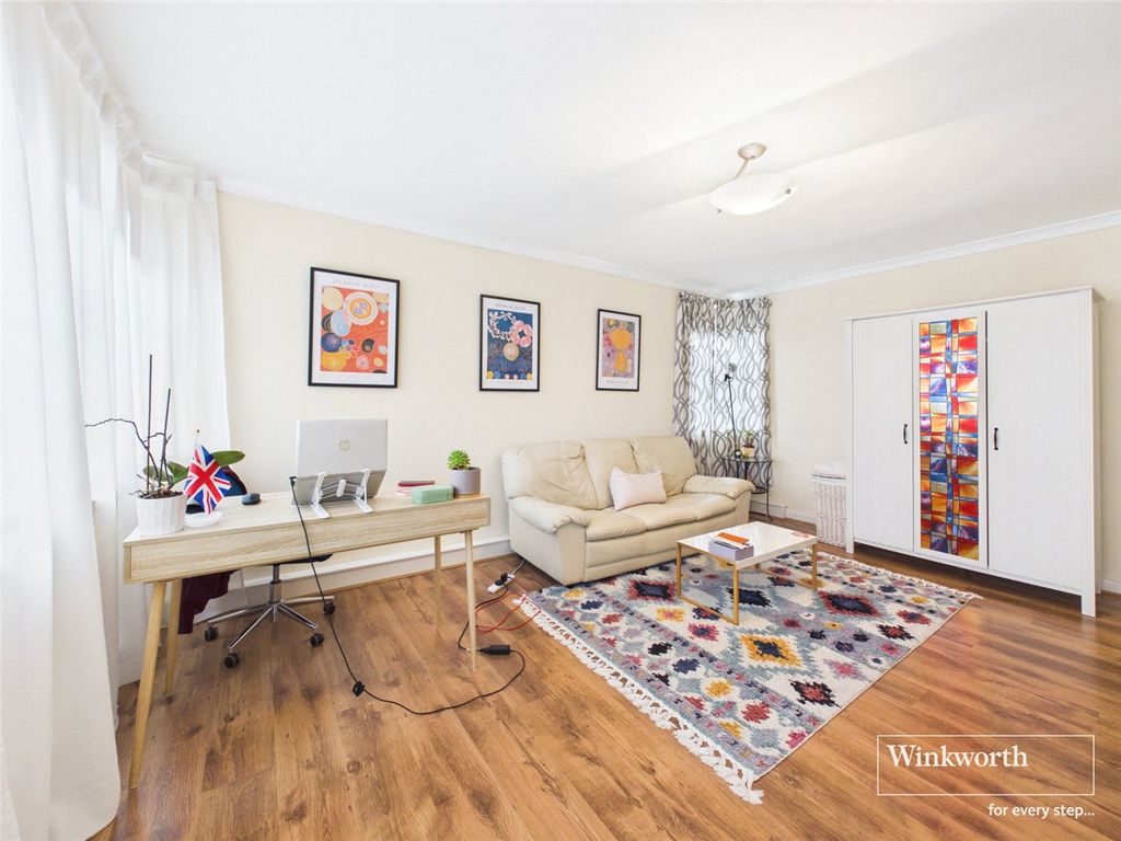 Property photo 2 of 16 Picture No. 09