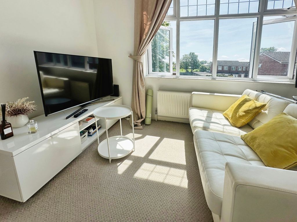 Property photo 3 of 7 Image