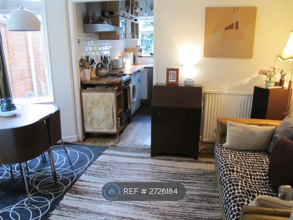 Property photo 1 of 8 Lounge/Diner