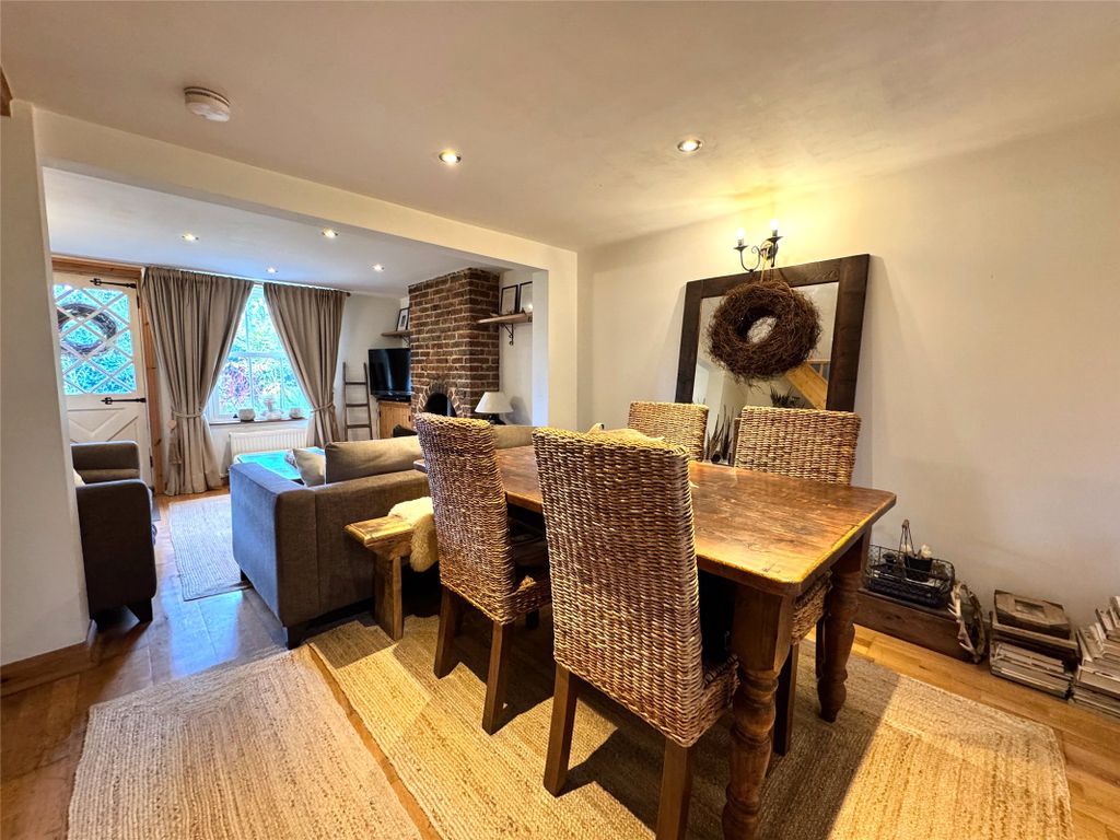 Property photo 3 of 18 Picture No. 05