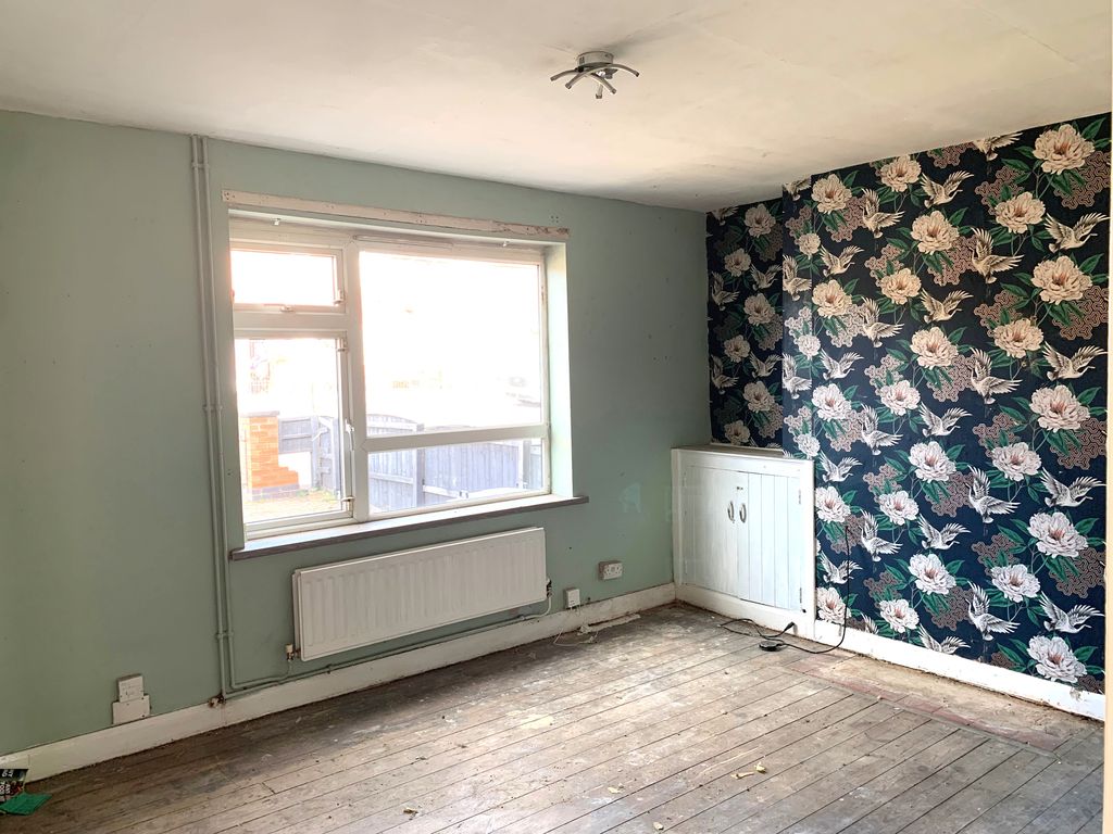 Property photo 2 of 8 m4
