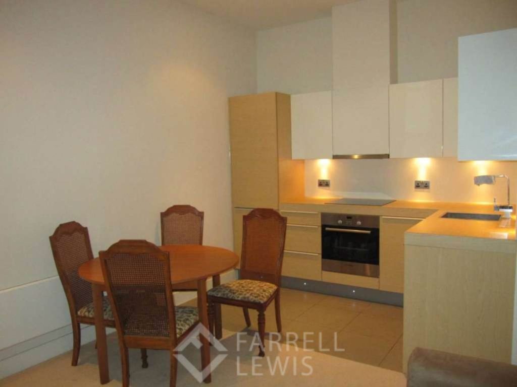 Property photo 3 of 4
