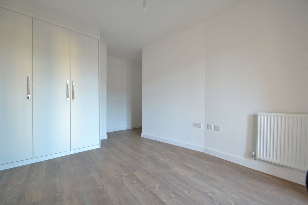 Property photo 3 of 12 Picture No. 16