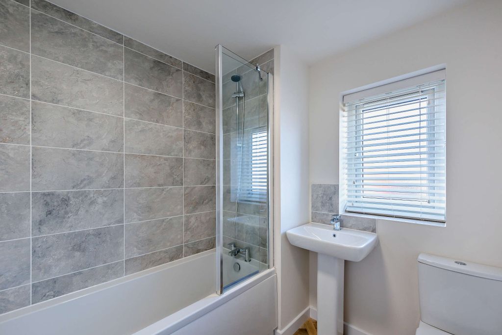 Additional image 9 of 3 bed detached house for saleGarden City CH5