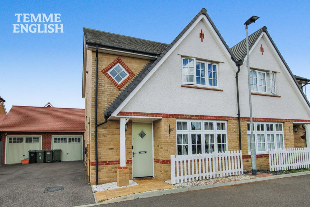 Property photo 1 of 34
