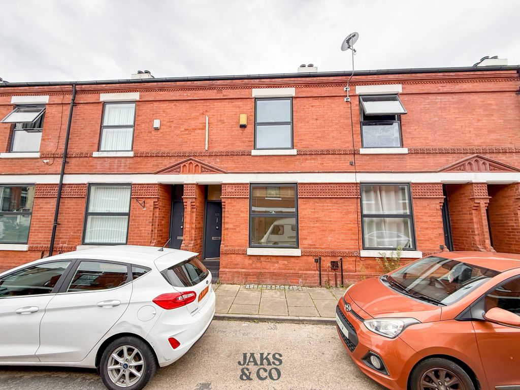 Property photo 1 of 17