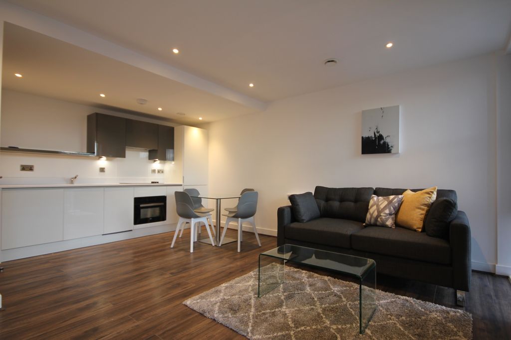 Property photo 2 of 9