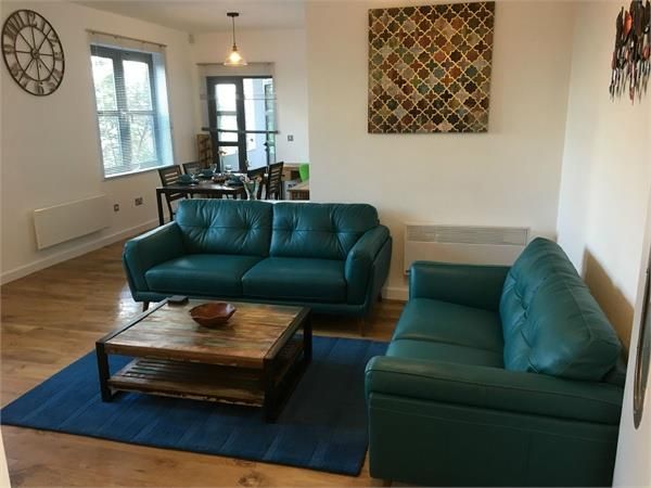 Property photo 2 of 11 4