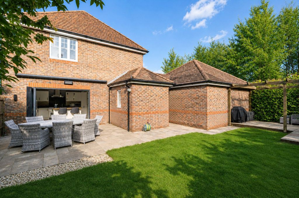 Property photo 3 of 23 Picture No. 90